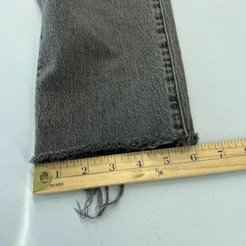 The Perfect Vintage Jeans Womens 26 Black‎ Denim Cotton Distressed Frayed Hem
